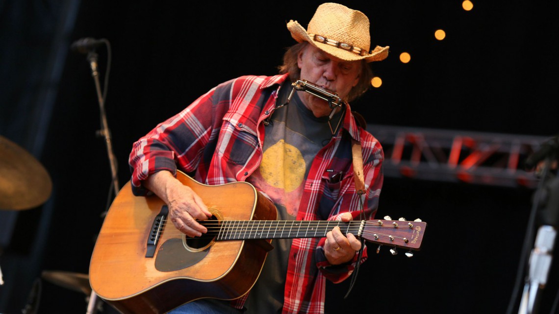 Neil Young, il suo nuovo album è Homegrown